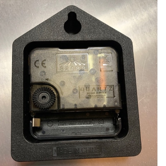 NIB! Adorable Black, Orange and White Cat Clock! - Picture 5 of 6